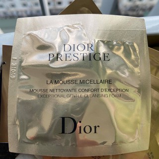 Sữa rửa mặt cao cấp Dior Prestige La Mousse Micellaire