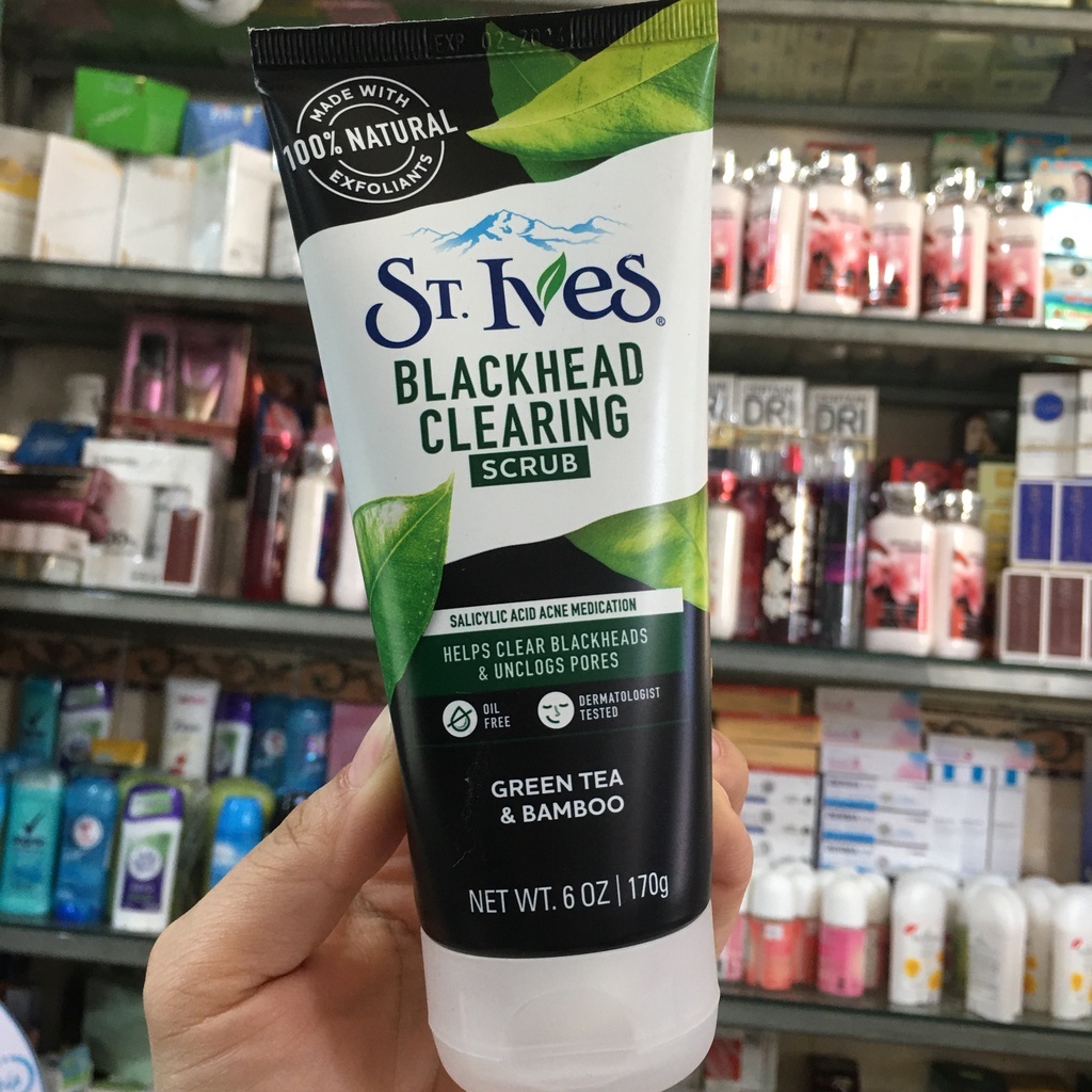 Sữa Rửa Mặt Trà Xanh St-Ives Blackhead Clearing Green Tea Scrub 170g