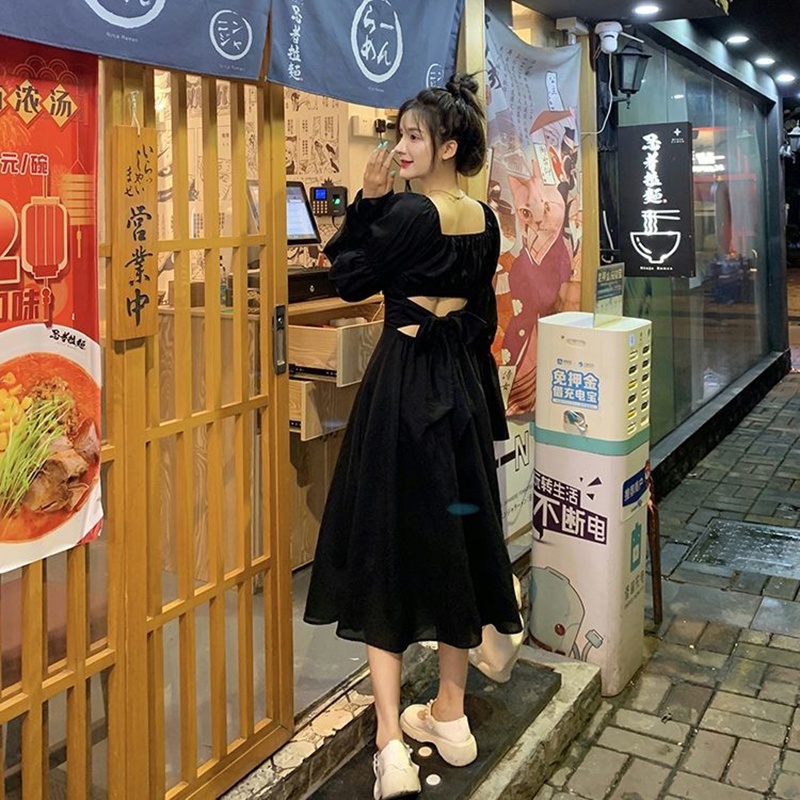 Đầm IELGY chữ A tay dài cổ vuông hở lưng phong cách Pháp thời trang cho nữ