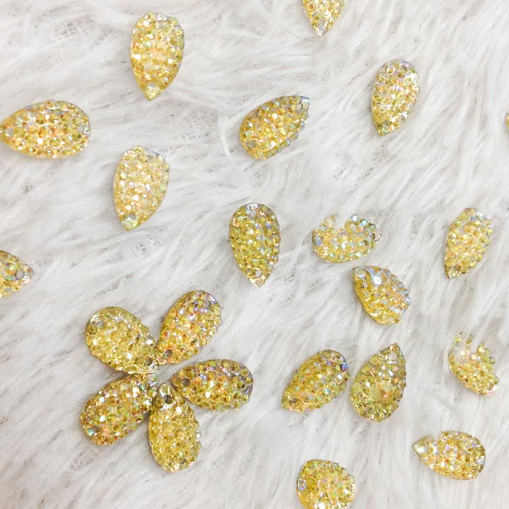 Hạt cườm 3d kết áo đính dài váy đầm hình giọt nước vàng