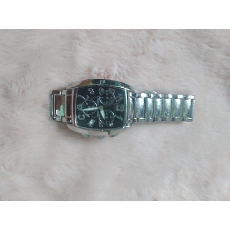 Đồng hồ nam hiệu enrico covery