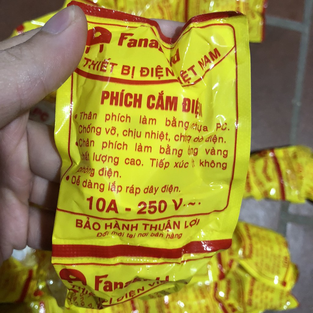 Phích Cắm - Phích Cắm Điện Chịu Nhiệt - HUSO