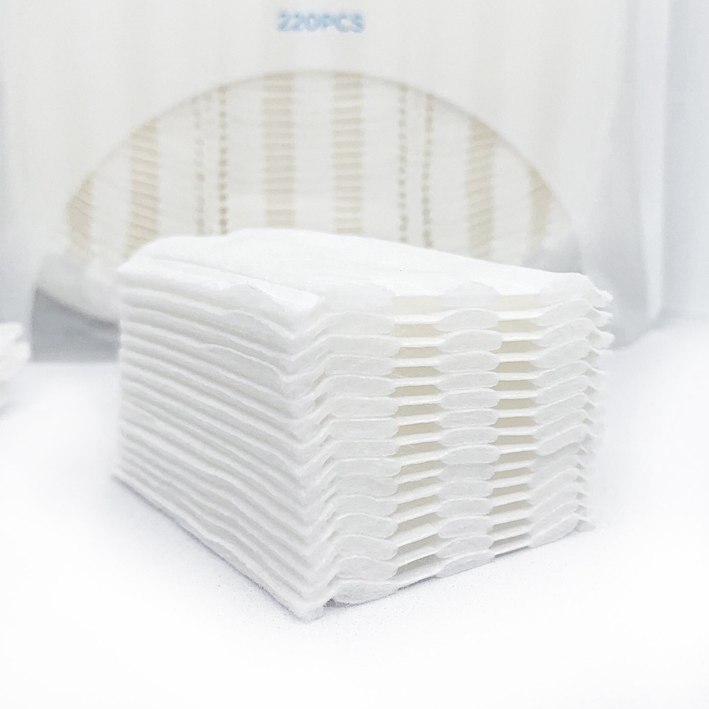 Combo 3 Bông tẩy trang  Slisoft 220 miếng làm từ bông tự nhiên, mềm, mịn, dai an toàn cho mọi loại da.