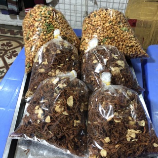 Heo khô cháy tỏi