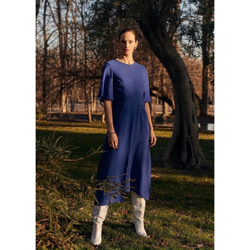 Đầm kiểu dáng suông A