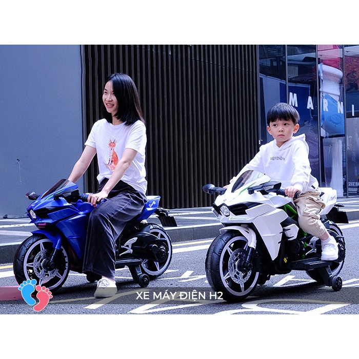 Xe môtô điện xe máy điện thể thao trẻ em loại to H2 có đèn bánh xe, bluetooth