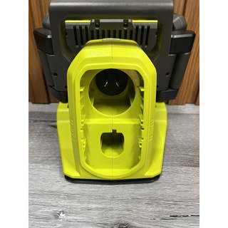 Đèn pin led 18v ryobi RLPH18