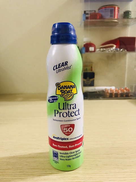 Xịt chống nắng Ultra Protect SPF50 170g Banana Boat date 7/2024