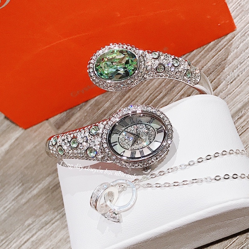 Đồng hồ nữ Melissa dạng lắc tay