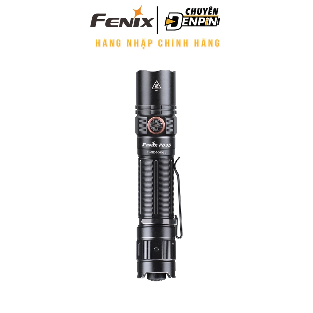 Đèn Pin cầm tay Fenix PD35 V3.0 công suất 1700 lumens, dùng pin 18650 2600mAh, công tắc kép ở đuôi và thân.