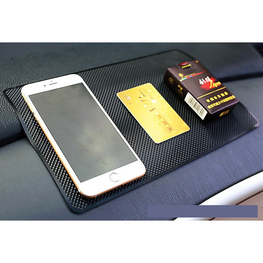 Miếng để điện Thoại, để đồ Chống Trượt Trên ô Tô 20 X 13 Cm Và 28 X 18 Cm