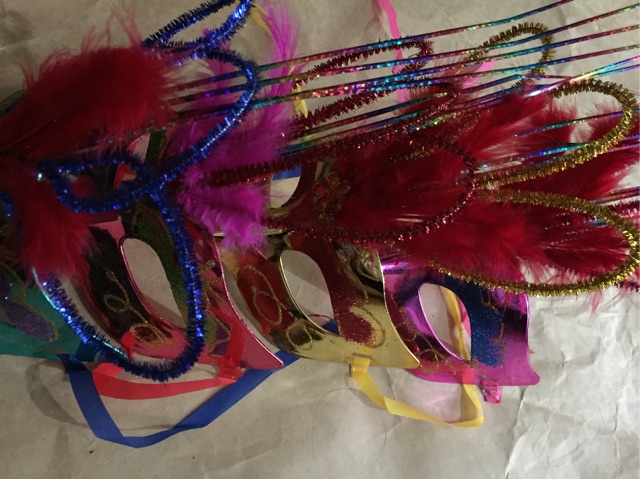 Mặt nạ hoá trang cho bé vui Trung Thu