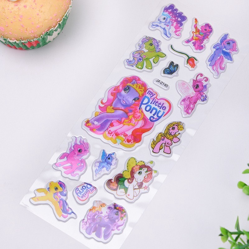 1 miếng dán trang trí thiết kế hình ngựa con 3d bằng pvc