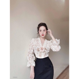 ÁO PEPLUM REN CỔ V