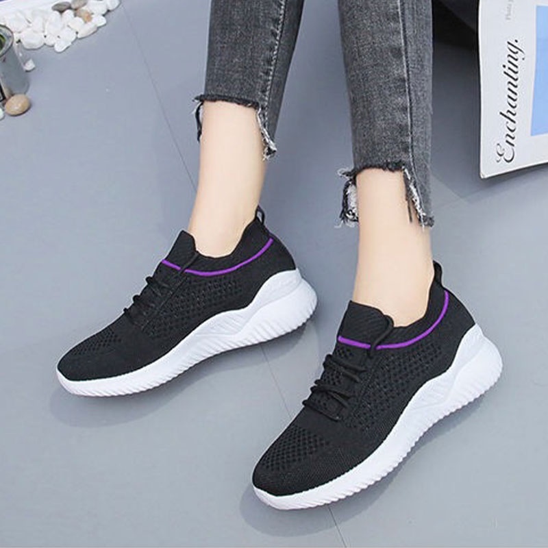 Giày Thể Thao Đế Mềm Phối Lưới Thoáng Khí Thoải Mái Cho Nữ