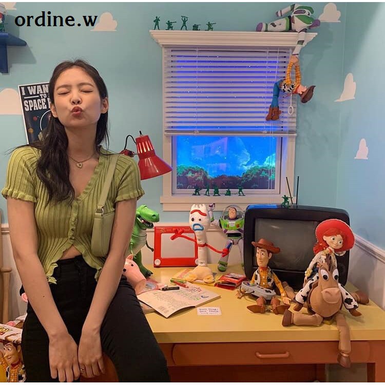 Sẵn_áo len hở bụng BLACKPINK Jennie Lisa, GFRIEND SinB, KARD Somin, LOVELYZ Sujeong, OH MY GIRL Hyojung Seunghee, Sakura | BigBuy360 - bigbuy360.vn