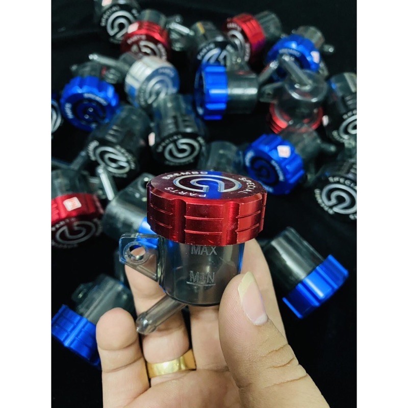 Bình dầu khói nắp nhôm Brembo gắn mọi xe