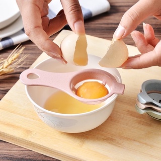 Dụng Cụ Tách Lòng Đỏ Trứng Gà