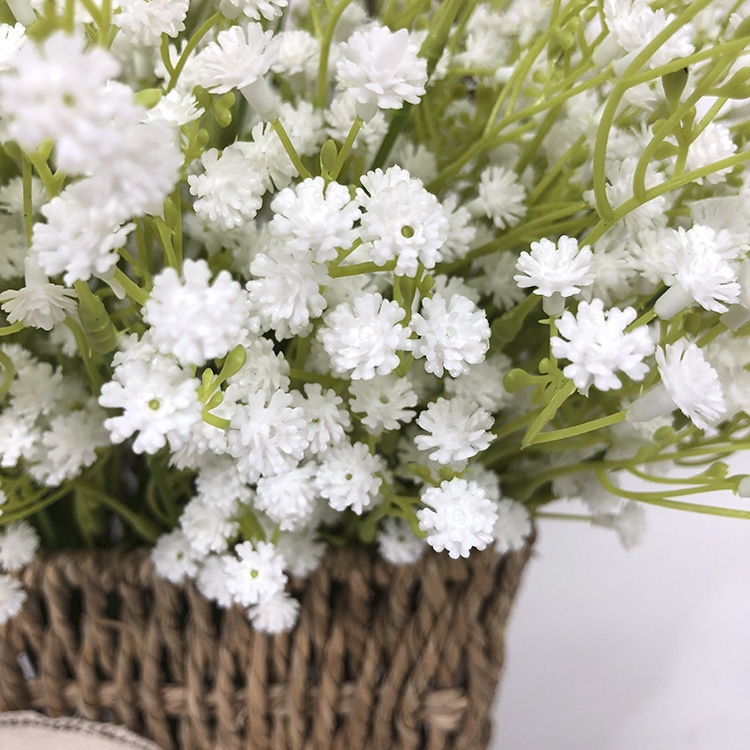 Bó hoa gypsophila nhân tạo xinh xắn dùng trang trí tiệc cưới