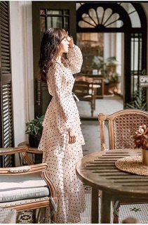 Váy voan tầng