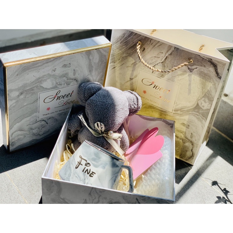 Bộ Cốc Bằng Sứ Sang Chảnh Kèm Khăn Tay Hình Gấu Dễ Thương