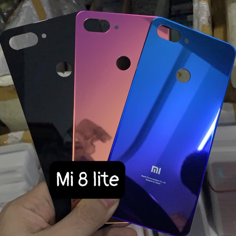 nắp lưng mi 8 lite