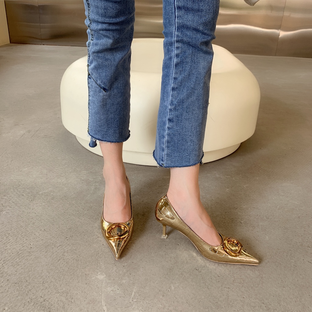 2021New Summer Women's Shoes Fashion round Buckle Pointed Toe Shoes Women's Low-Cut Stiletto Heel Single-Layer Boots Crocodile Pattern High Heels Women