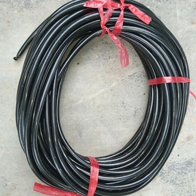 1 cuộn dây tio đen chống rêu. Phi 8