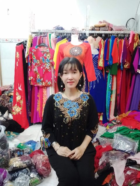 Bộ hoa thêu đá cao cấp