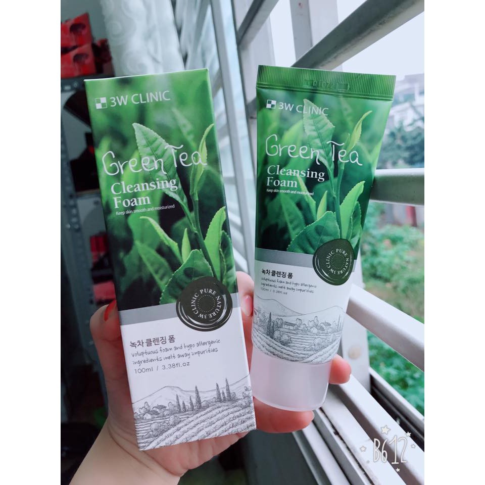 Sữa rửa mặt trà xanh 3W CLINIC Green Tea Cleansing Foam 100ml