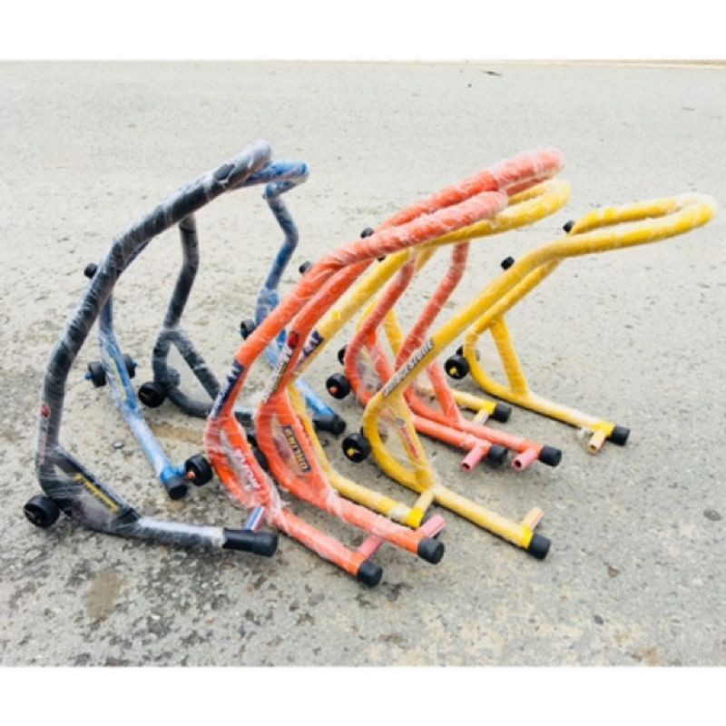 Ben nâng xe máy thông dụng nhiều dòng xe gấp vuông thẳng