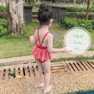 Bikini liền mảnh hở lưng bé gái