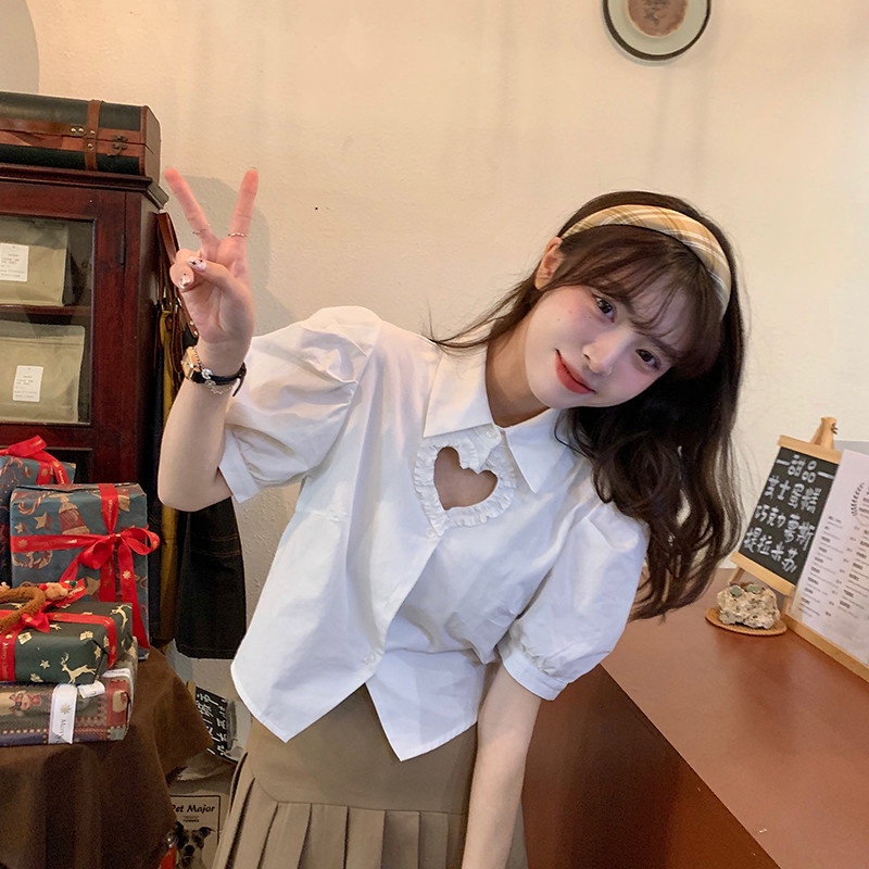 Áo Sơ Mi Croptop Aimeehouse Tay Phồng Cutout Hình Trái Tim Phong Cách Trẻ Trung Nữ Tính