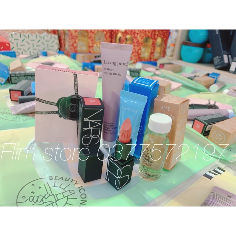 Set dưỡng da và trang điểm Sephora Hello