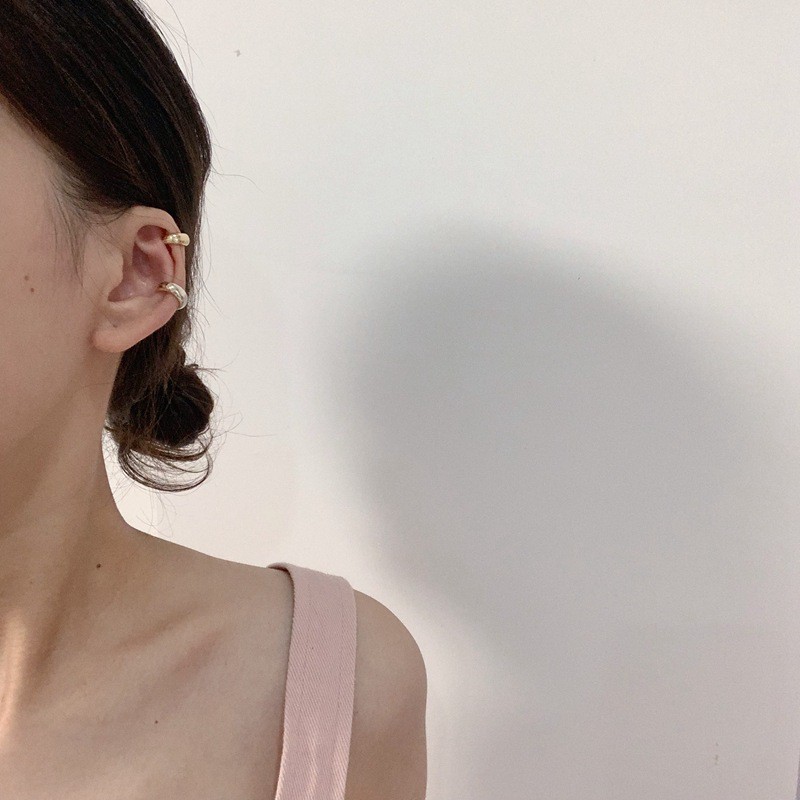 Khuyên kẹp vành tai đơn giản xinh xắn thời trang dành cho nữ