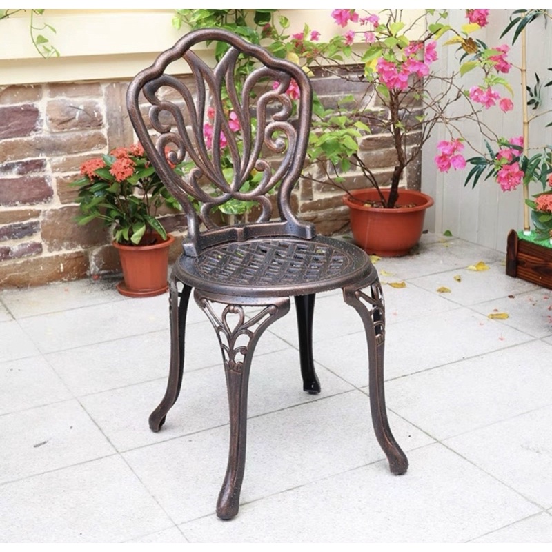 Bộ bàn ghế sân vườn nhôm đúc