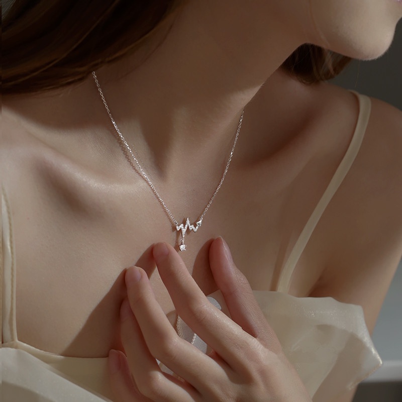 Vòng cổ We Flower mặt chữ H đính đá zircon thời trang cao cấp cho nữ