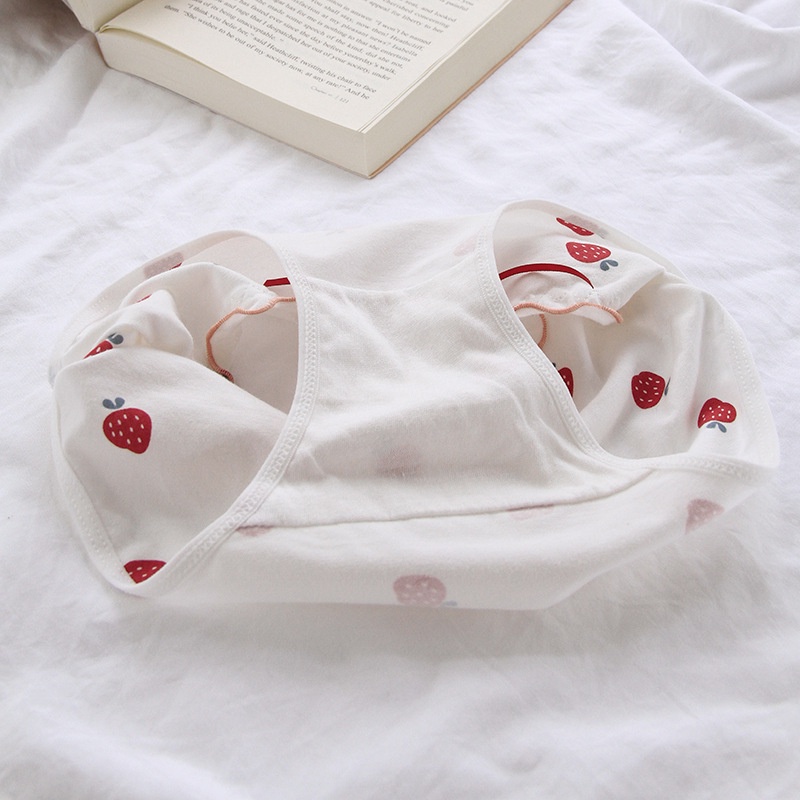 Quần Lót Nữ Cotton Kháng Khuẩn STRAWBERRY Thời Trang Nhật Bản . Hàng Loại Đẹp.