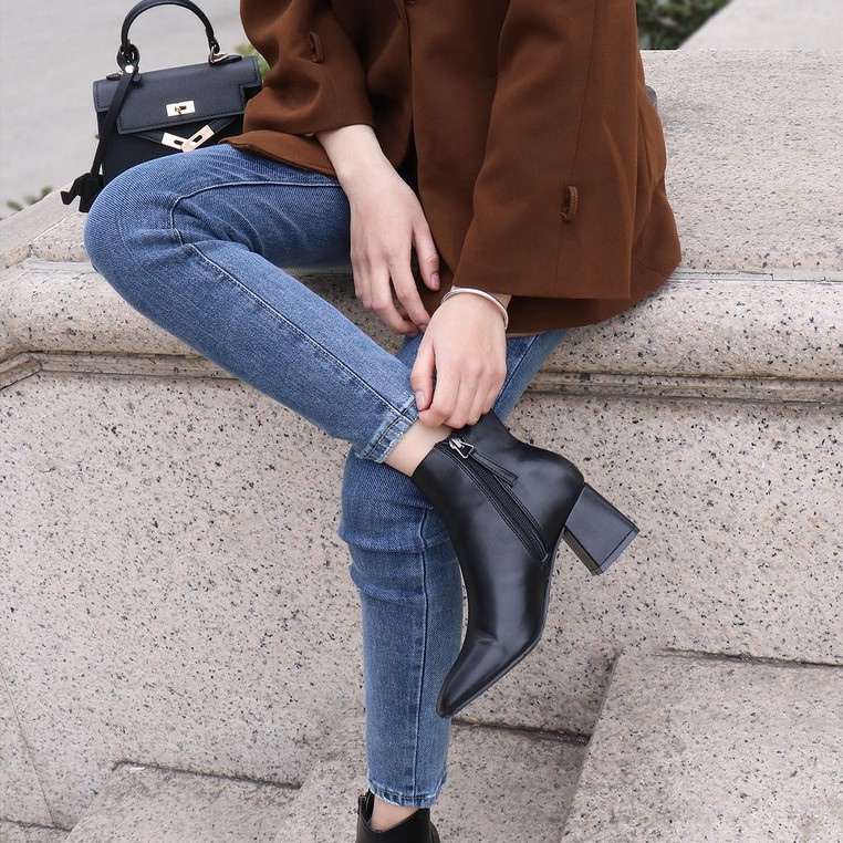 Boot nữ Cao Gót bAimée & bAmor Cổ Thấp Mũi Vuông Gót Vuông Cao 5cm Giày Bốt Đẹp Da Mềm Cao Cấp Màu Đen Kem Nâu - MS1616 | BigBuy360 - bigbuy360.vn