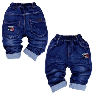 Quần jean bé trai xanh lửng thêu chữ KN túi hộp cho bé trai 3 đến 7 tuổi từ 12 đến 22 kg chất shop siêu đẹp 01980