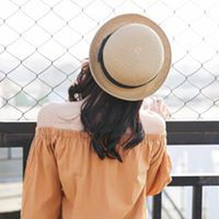Nón cói, mũ cói vành nhỏ đi biển