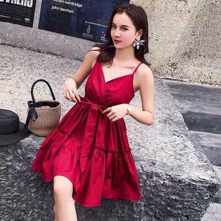 Đầm dây đen nơ eo
