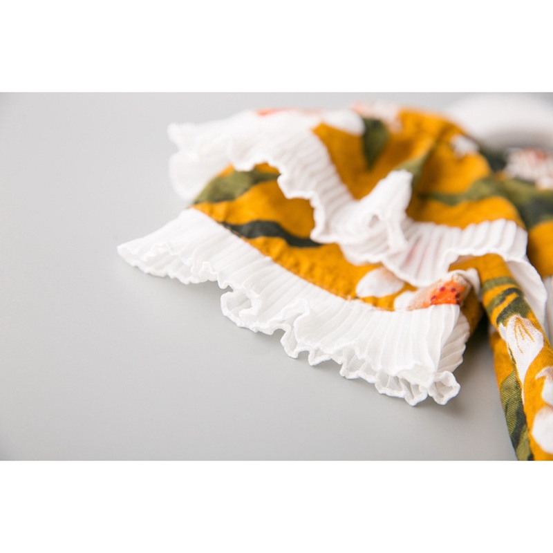 BEAR LEADER Bộ Áo Tay Ngắn Họa Tiết Hoa + Quần Ngắn Màu Trắng Thời Trang Mùa Hè Xinh Xắn Cho Bé Gái