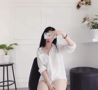 Áo sơ mi trơn đen trắng