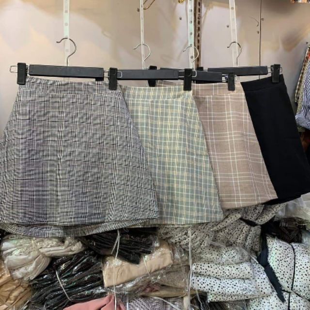 CHÂN VÁY CHỮ A KẺ CARO