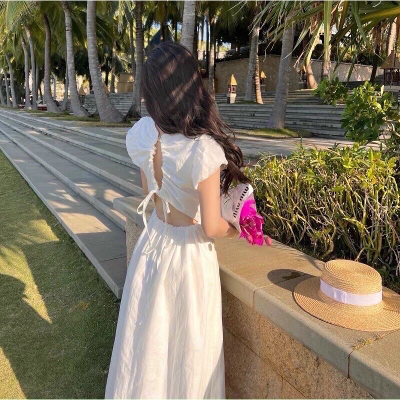 Pass đầm du lịch