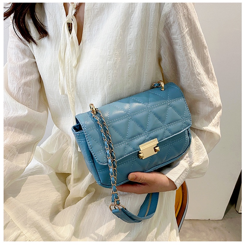 Túi Xách Đeo Vai Hình Vuông Nhỏ Thêu Họa Tiết Hình Thoi NB00296