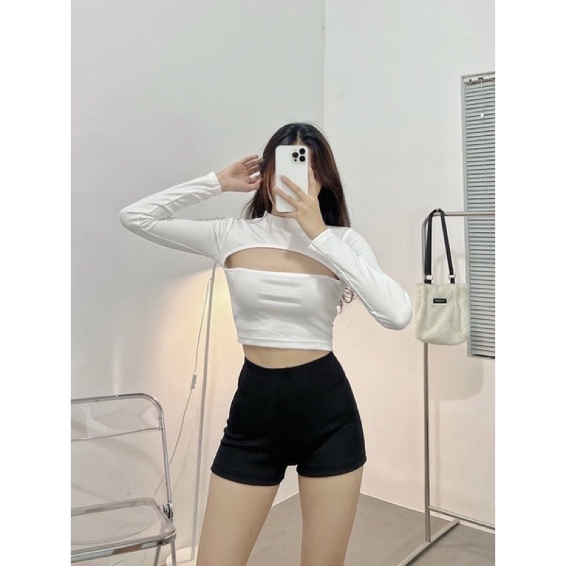 Áo Croptop Tay Dài Khoét Ngực Chất  Form Chuẩn Ôm Body 2 Màu Hot Hit Ulzzang