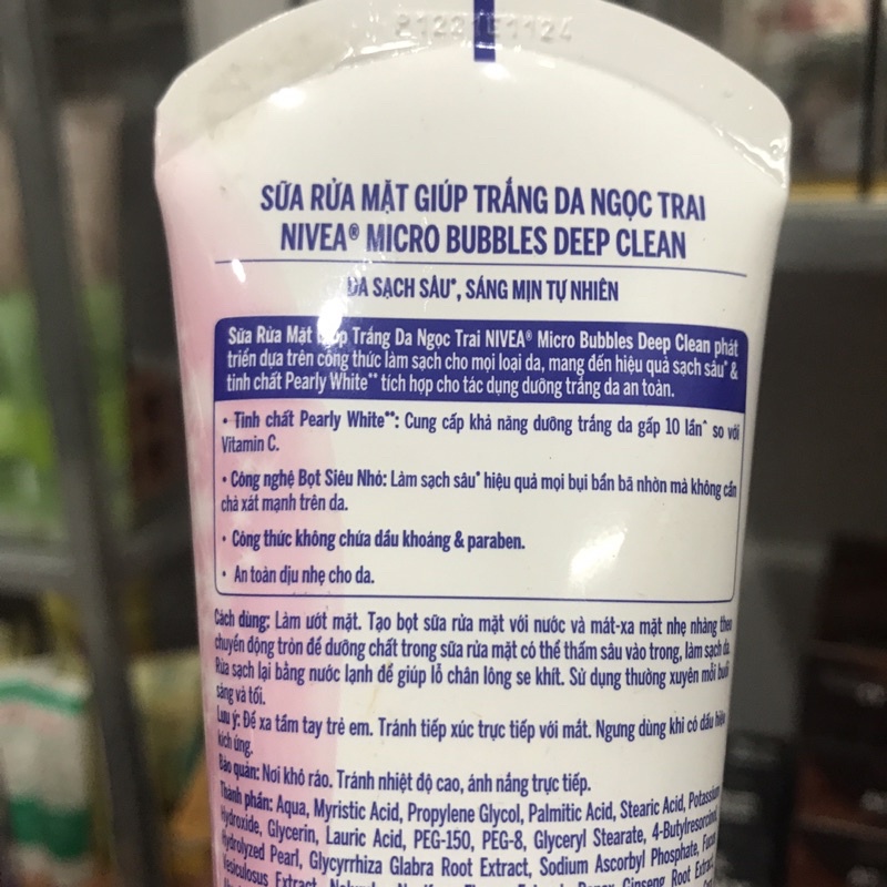 Sữa rửa mặt NIVEA Pearl White giúp trắng da ngọc trai 100g