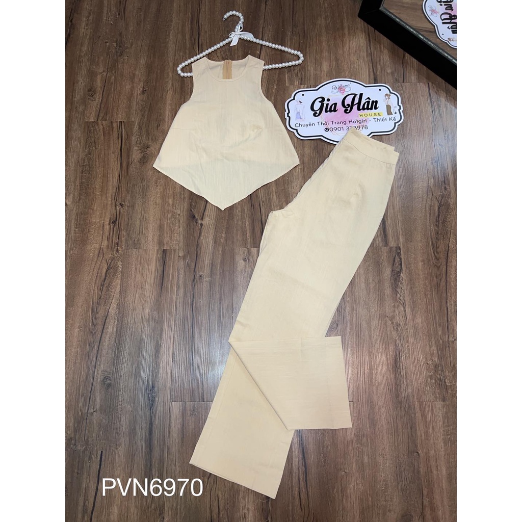 Bộ yếm sát tay tà nhọn
